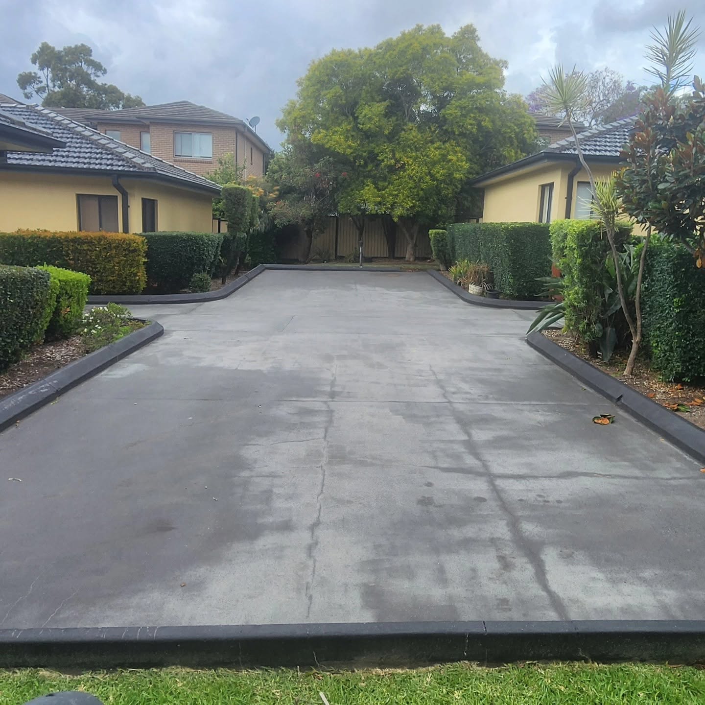 Strata Complex Refreshed with a Sleek Charcoal Colour Seal - Image 4