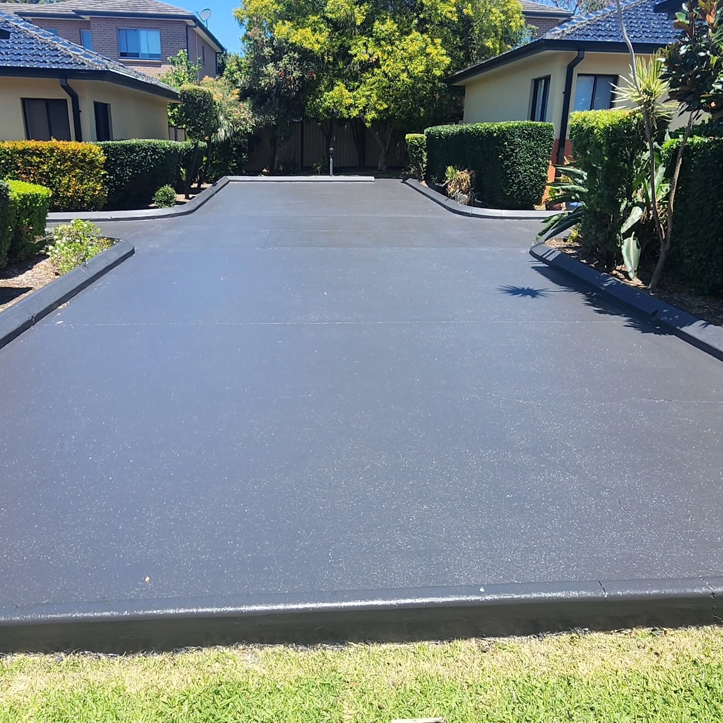Strata Complex Refreshed with a Sleek Charcoal Colour Seal - Image 3