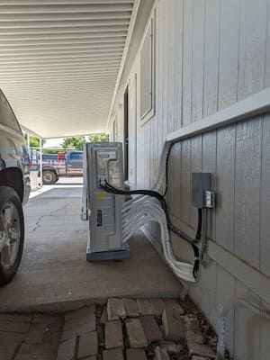 {{ custom_values.service_1 }} in {{custom_values.area_3})