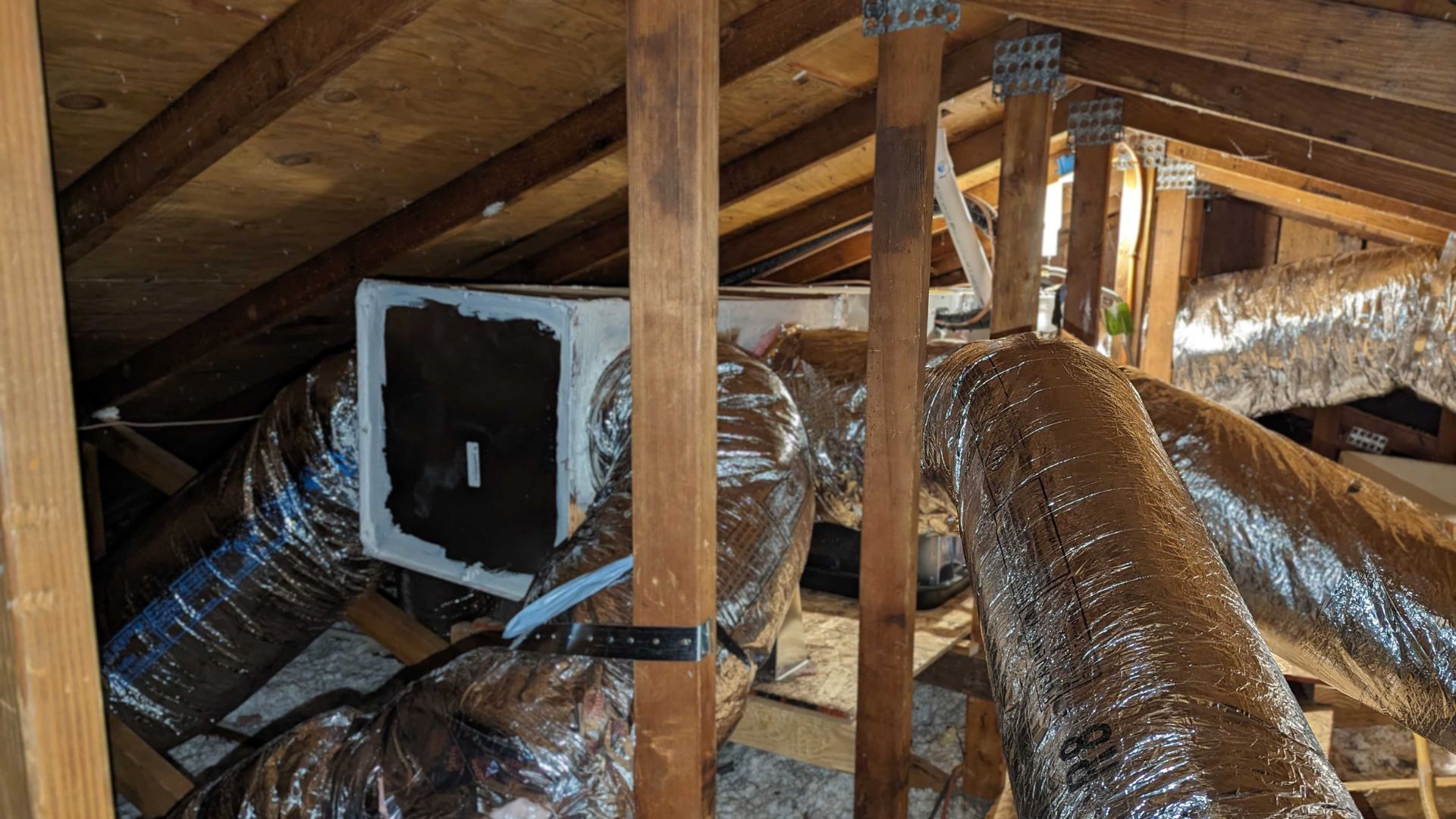Complete duct replacement in Woodland