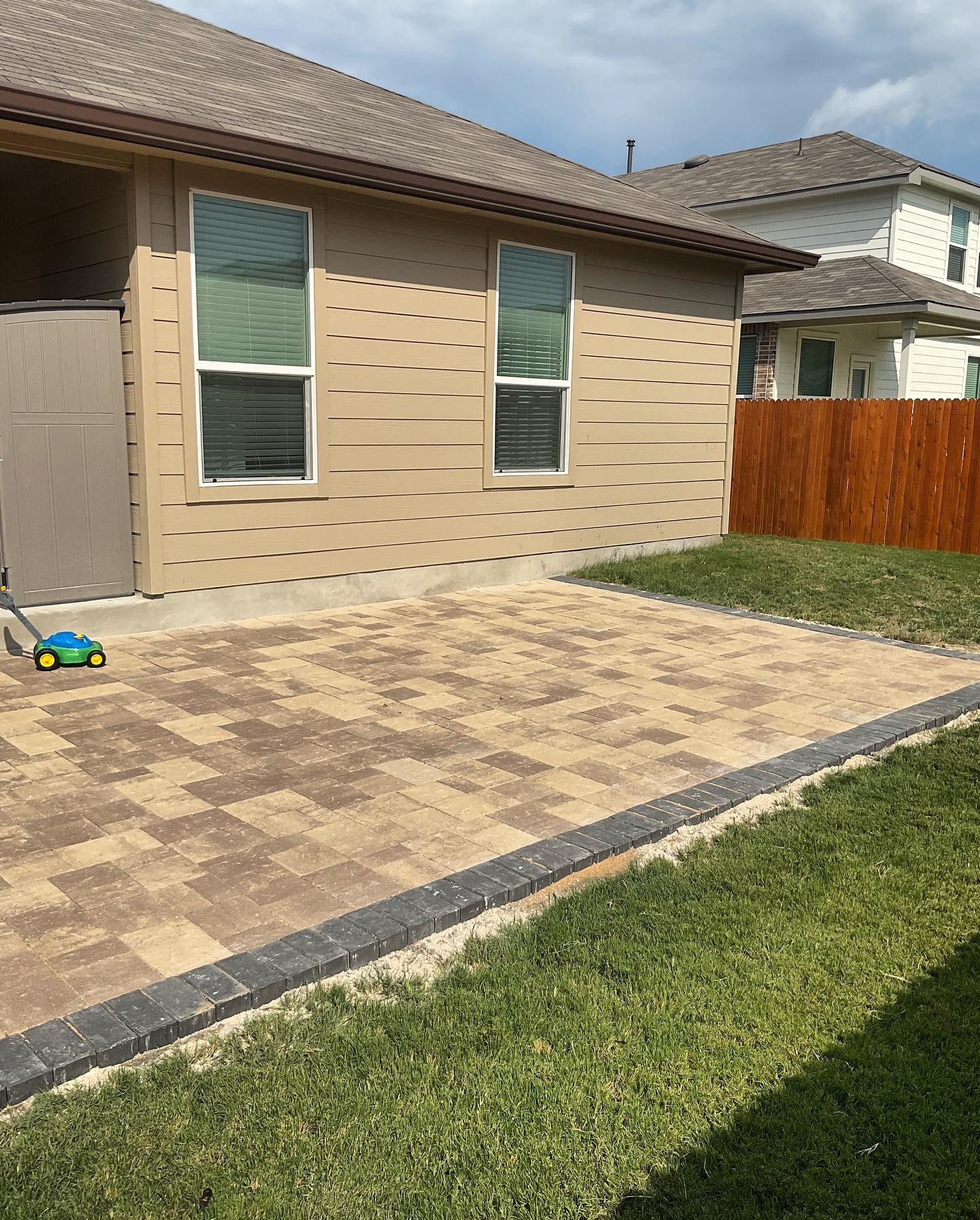 Leiva Serrano Construction