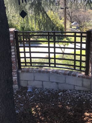 {{ custom_values.service_3 }} in {{custom_values.area_2})