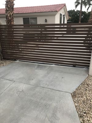 {{ custom_values.service_3 }} in {{custom_values.area_3})