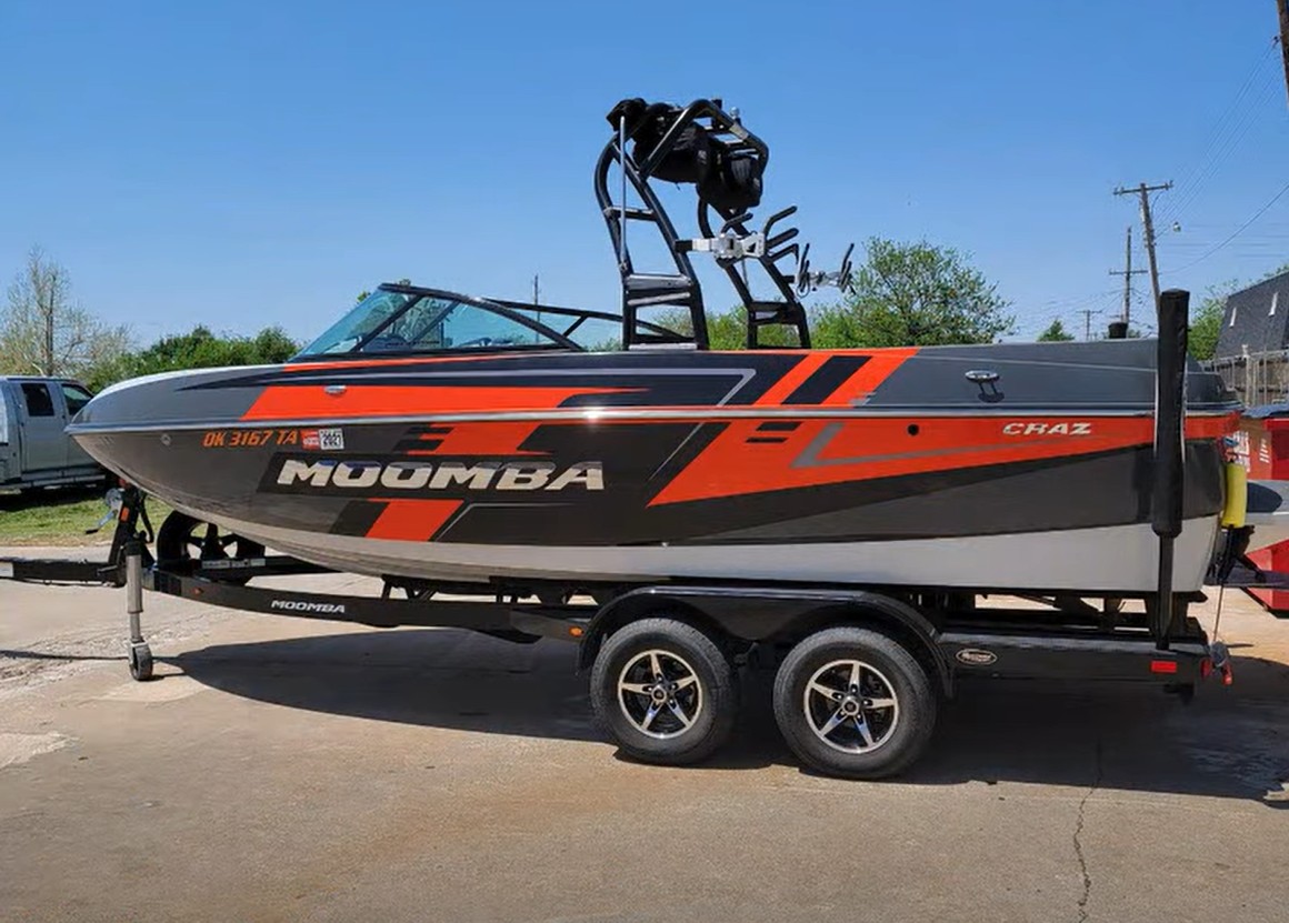 2016 Moomba Boat