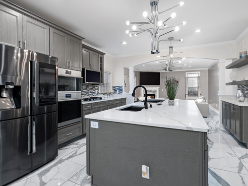 {{ custom_values.service_1 }} in {{custom_values.biz_area_1})