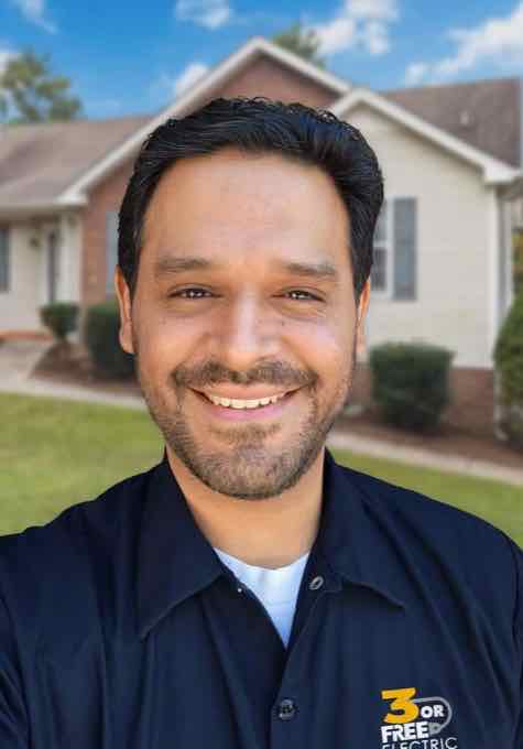 Alexis Munoz, Founder of Three or Free Electric