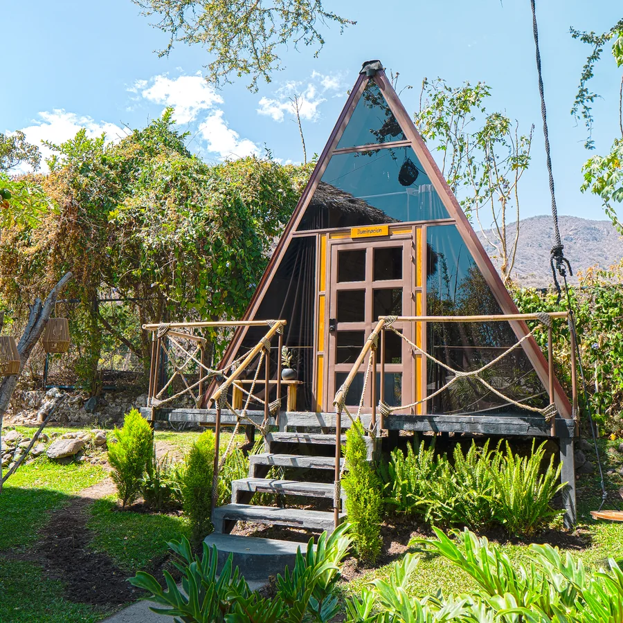 The Iluminación cabin, an A-frame with a glass gable