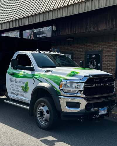 {{ custom_values.service_3 }} in {{custom_values.area_3})