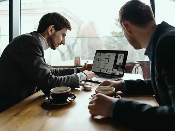 Pros and Cons of Owning a Franchise