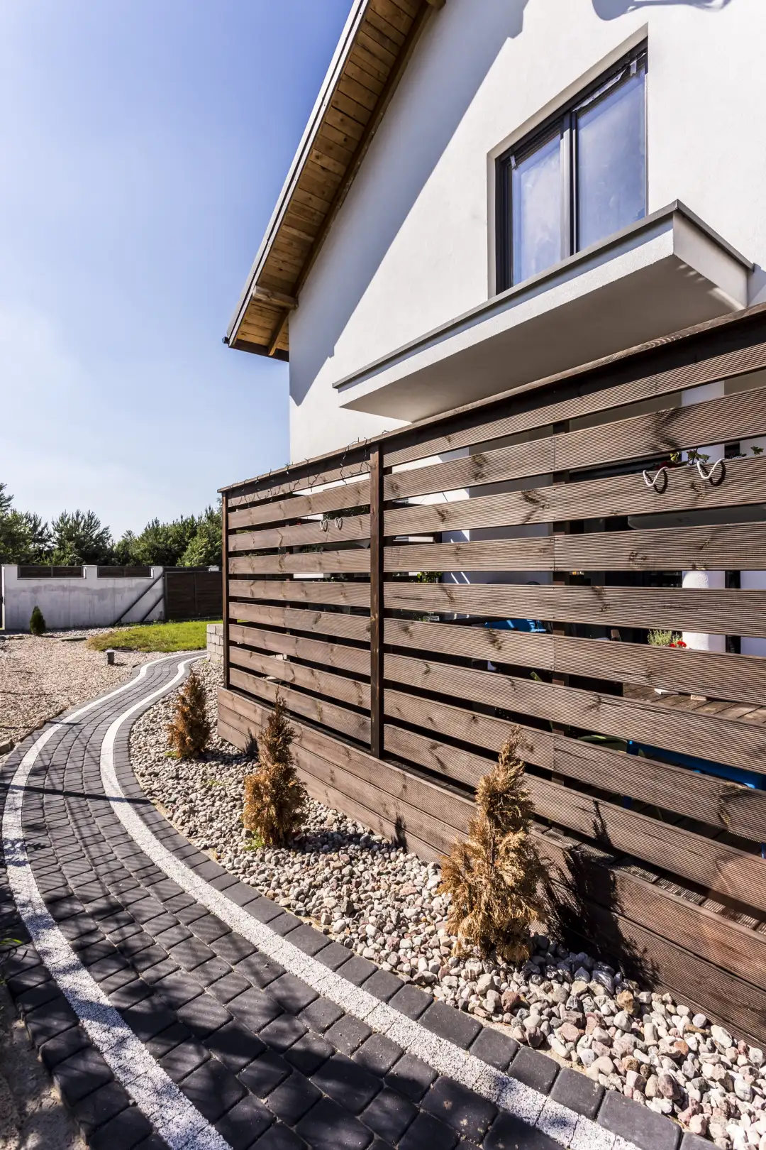 Wooden Fence Installation in Friendswood