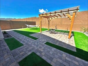 {{ custom_values.service_2 }} in {{custom_values.area_2})