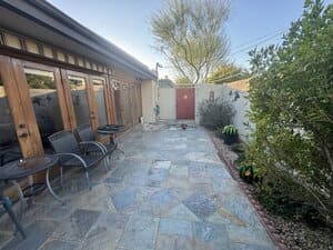 {{ custom_values.service_3 }} in {{custom_values.area_2})