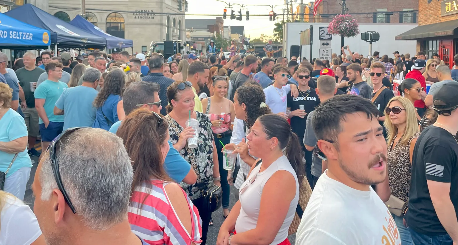 Farmingdale's Music on Main 2026: DJ Neil C takes the spotlight at Croxley’s on the North Side of Main Street