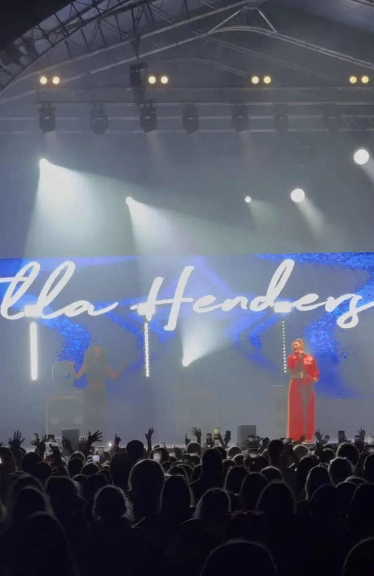 Ella Henderson on stage