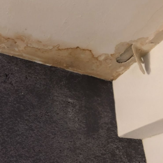 Slab Leak Warning Signs Every Bakersfield Homeowner Should Know Slab Leak Warning Signs Every Bakersfield Homeowner Should Know