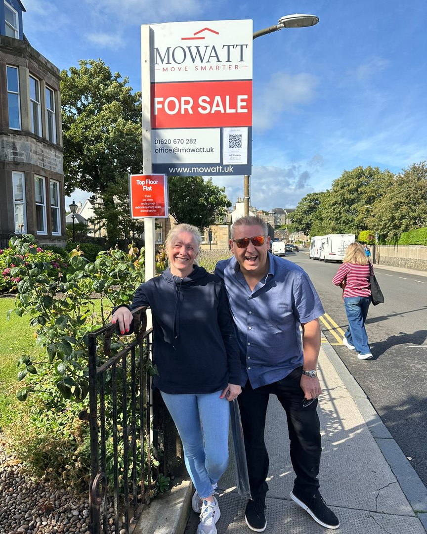 Mowatt For Sale sign, top floor flat with sea views