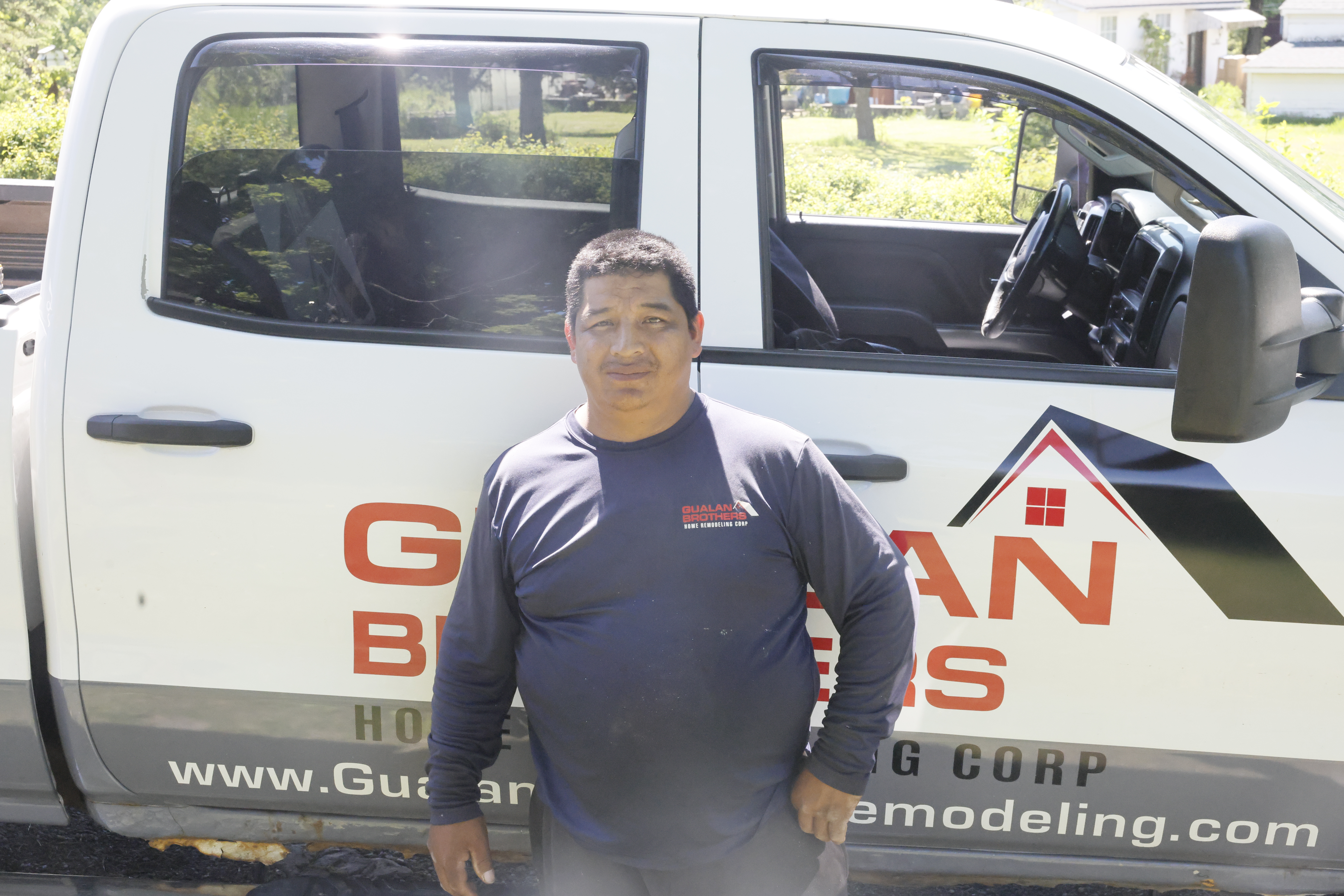 Leo, Co-Owner of Gualan Brothers