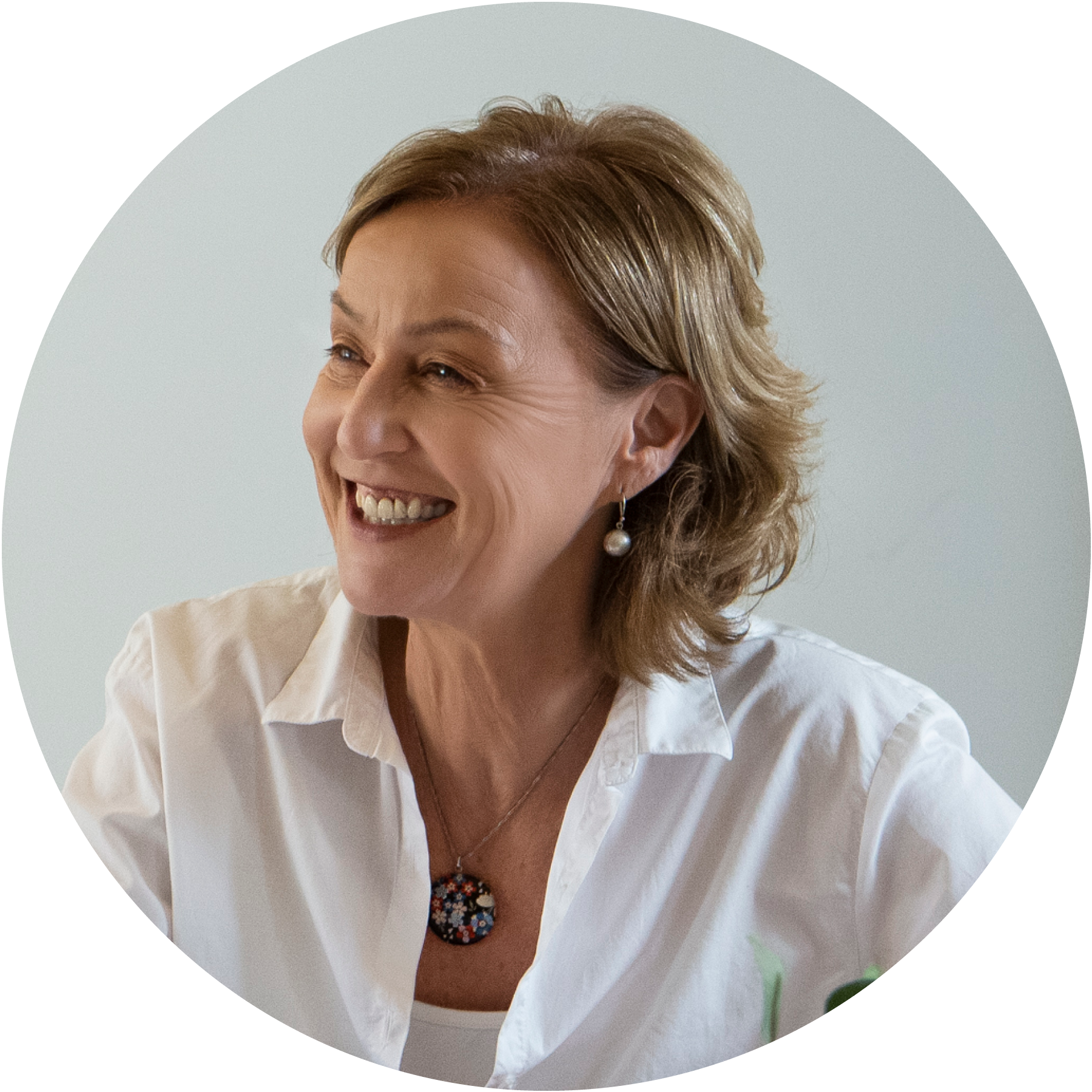 Julie Bristow — Coach, Hypnotherapist & Behaviour Change Specialist