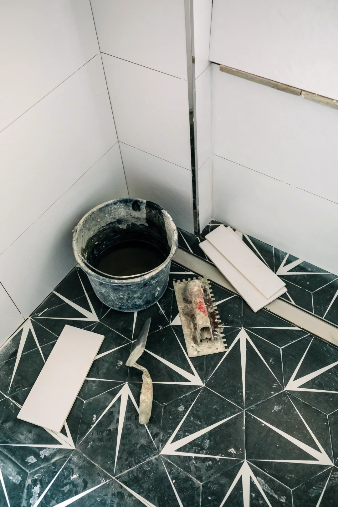 bathroom tiles flooring