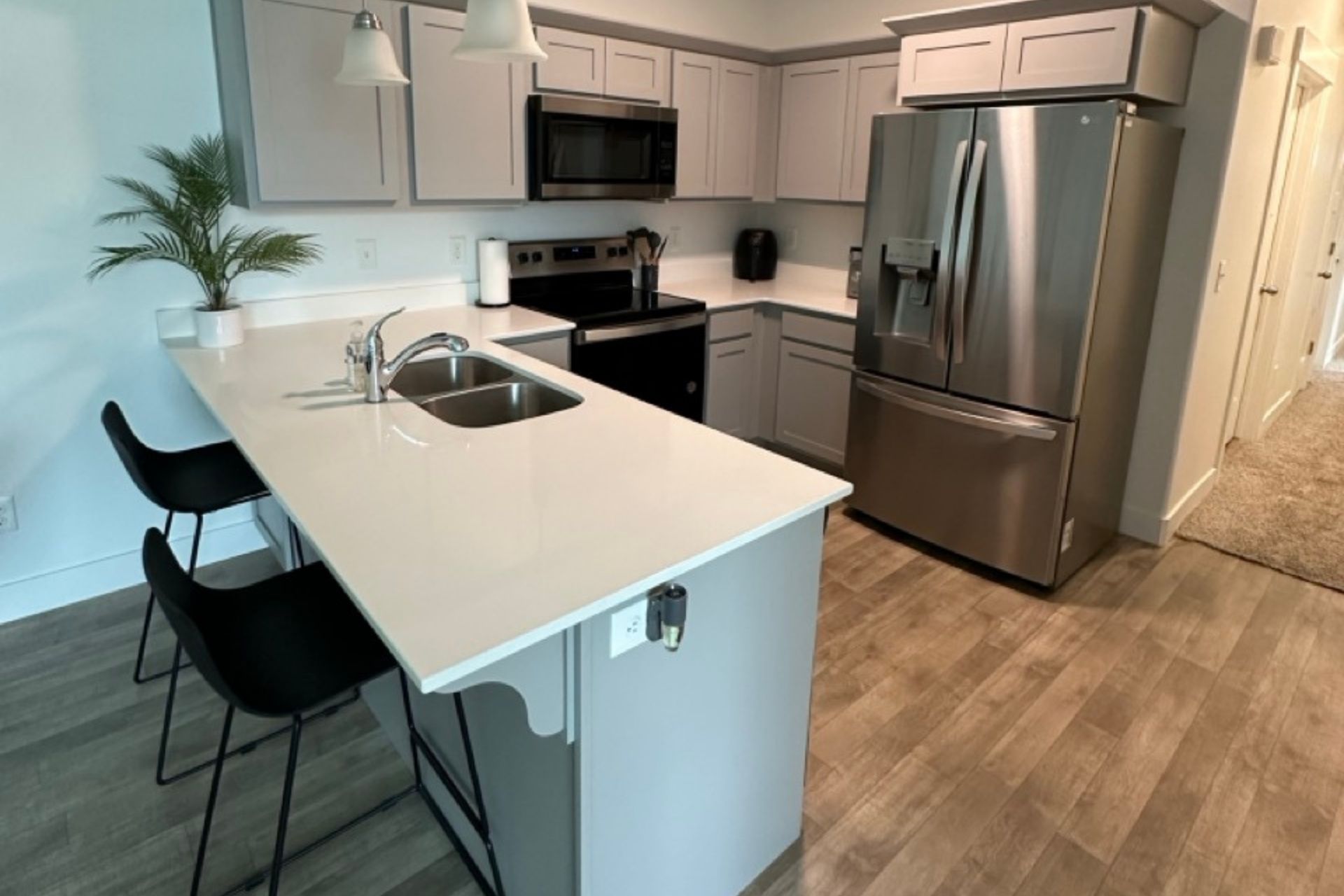  Business & Office Cleaning