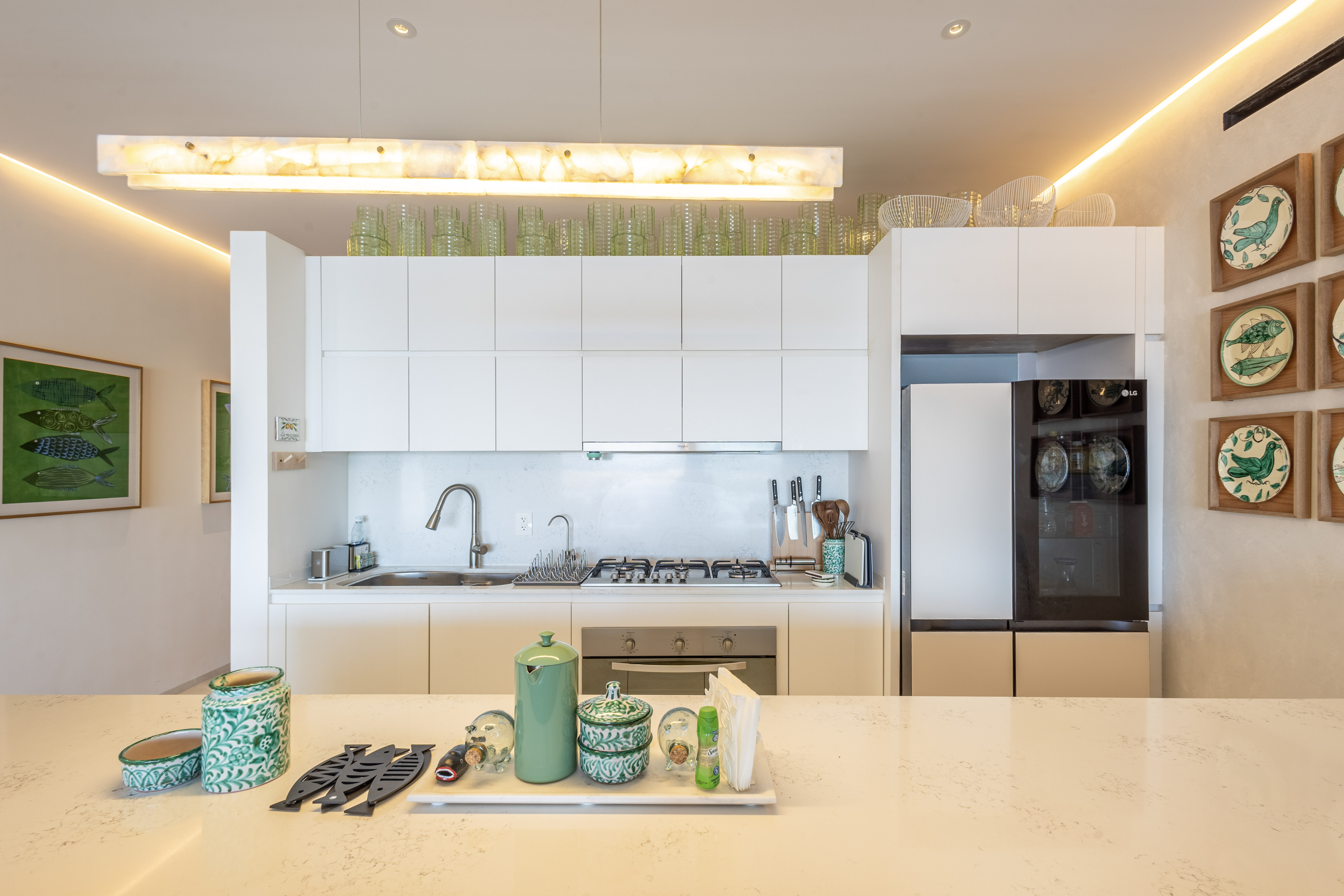 Fully equipped kitchen