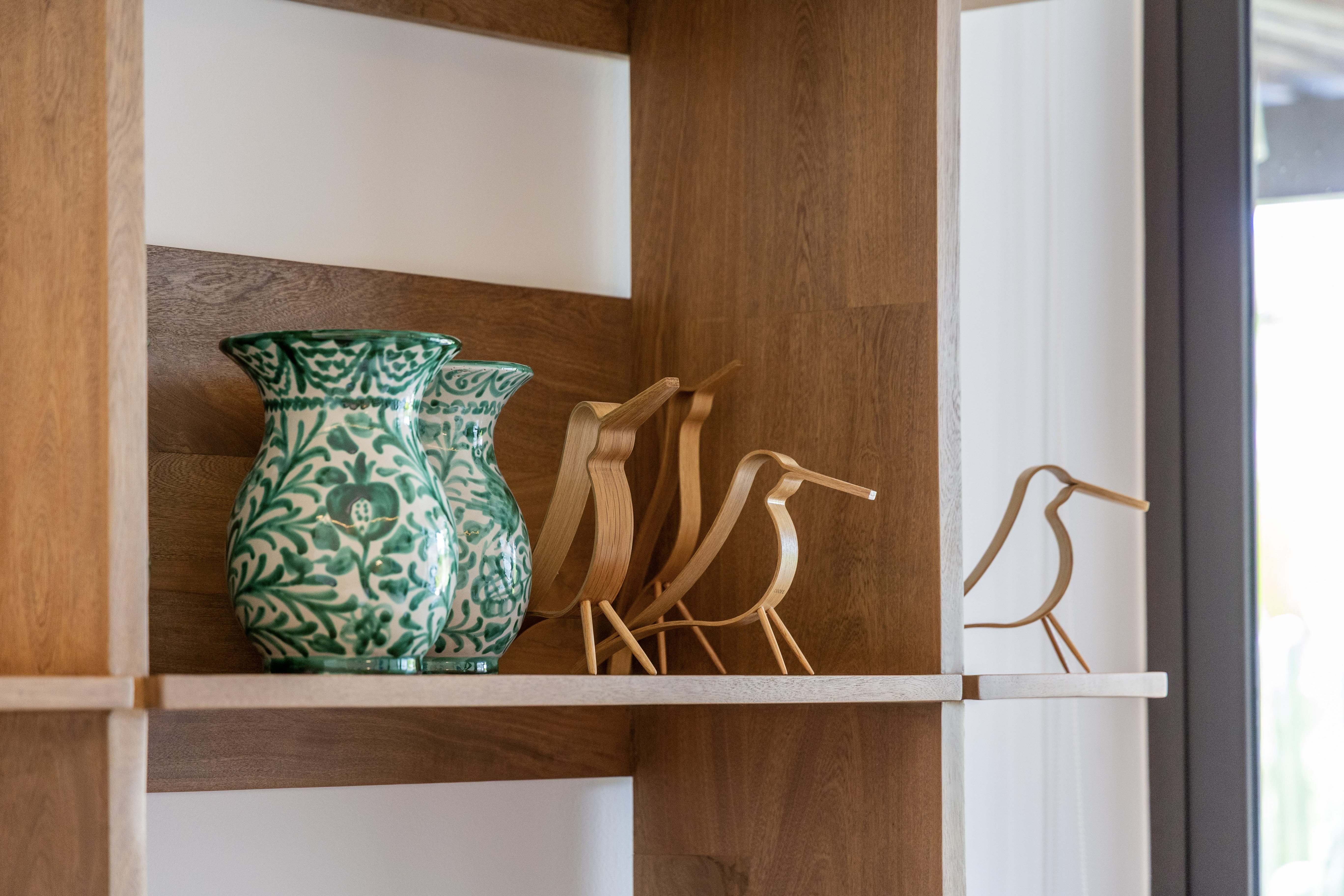 Shelf decor
