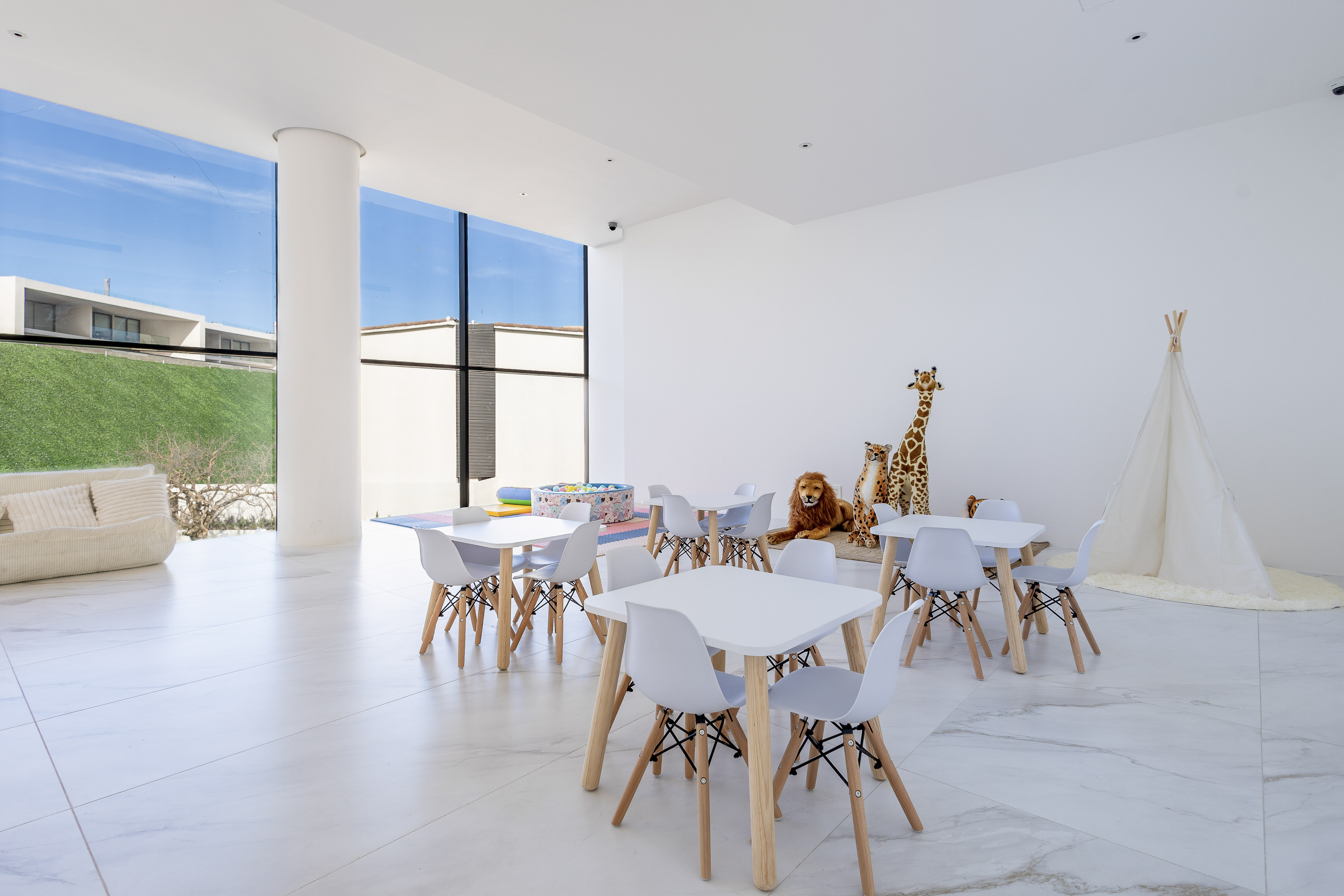 Common room at Cora Los Cabos