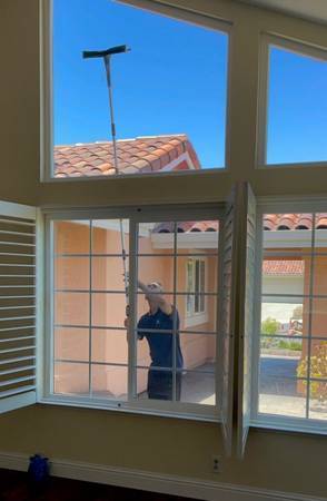 Window cleaning in Palo Alto