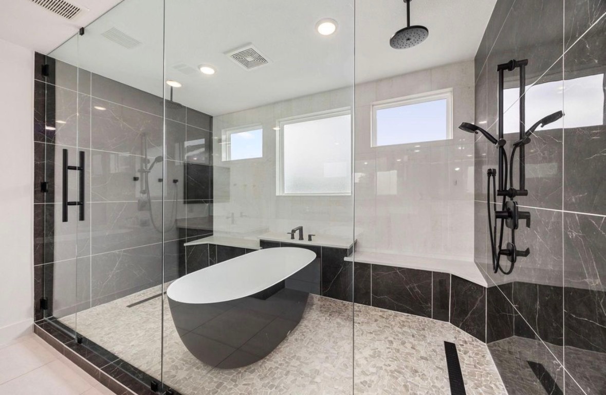 Luxury Houston home transformation by Serenity Home Builder