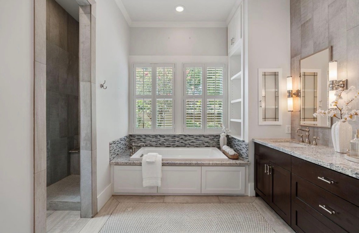 Luxury bathroom remodeling Houston
