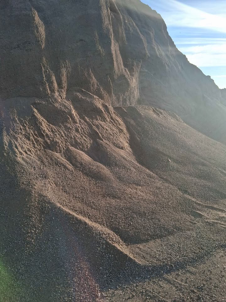 Everman rock delivery photo 4