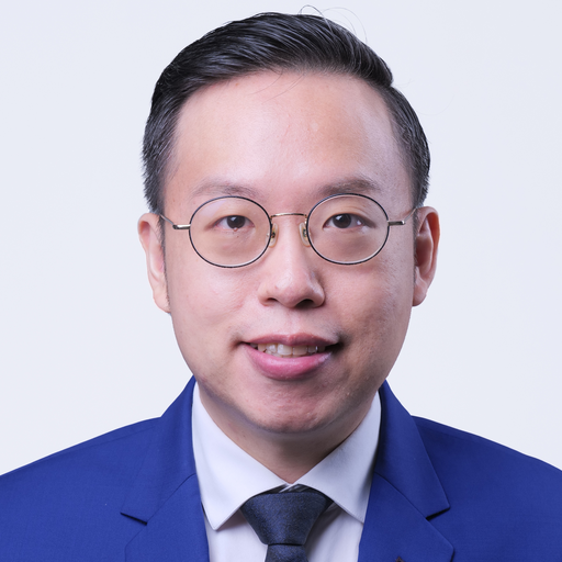 我是MC(Marcel Chan)--MES百萬電商學院創辦人，亦都是多間跨境電商公司老闆。我們學生總共已經拿了超過6,136萬港幣政府資助，但更重要的是 - 他們用這些資助建立了每年過億收入的生意。而我個人網店生意年收入超過1,400萬港幣--會計師報告核實，歡迎查證。