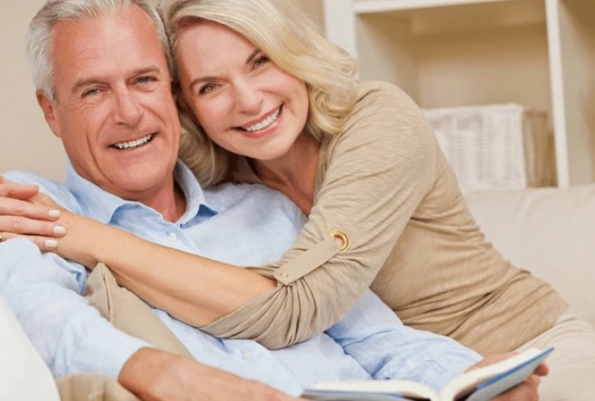 Couple laughing and reconciled