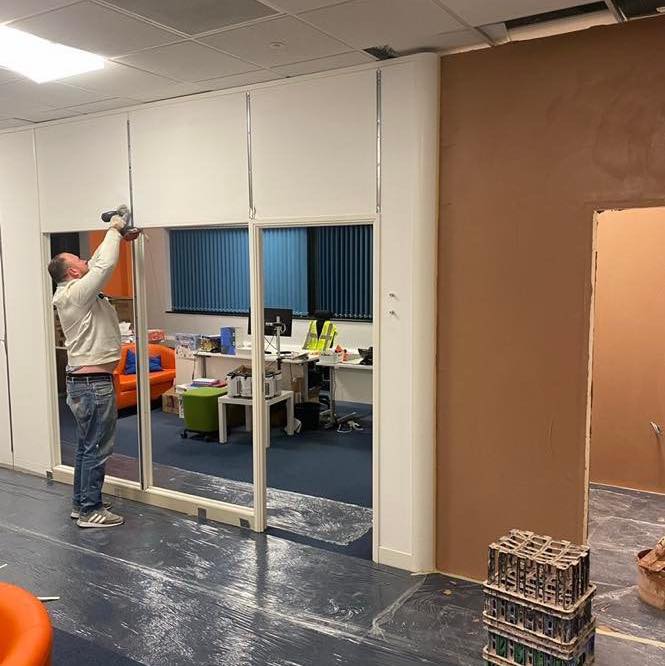 Romsey Kitchen Fitting