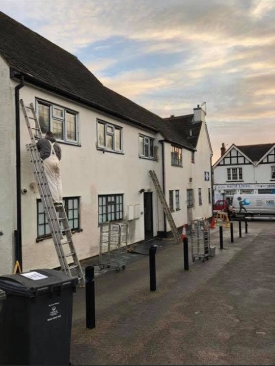 New Forest Kitchen Fitting