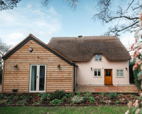 New Forest Kitchen Fitting