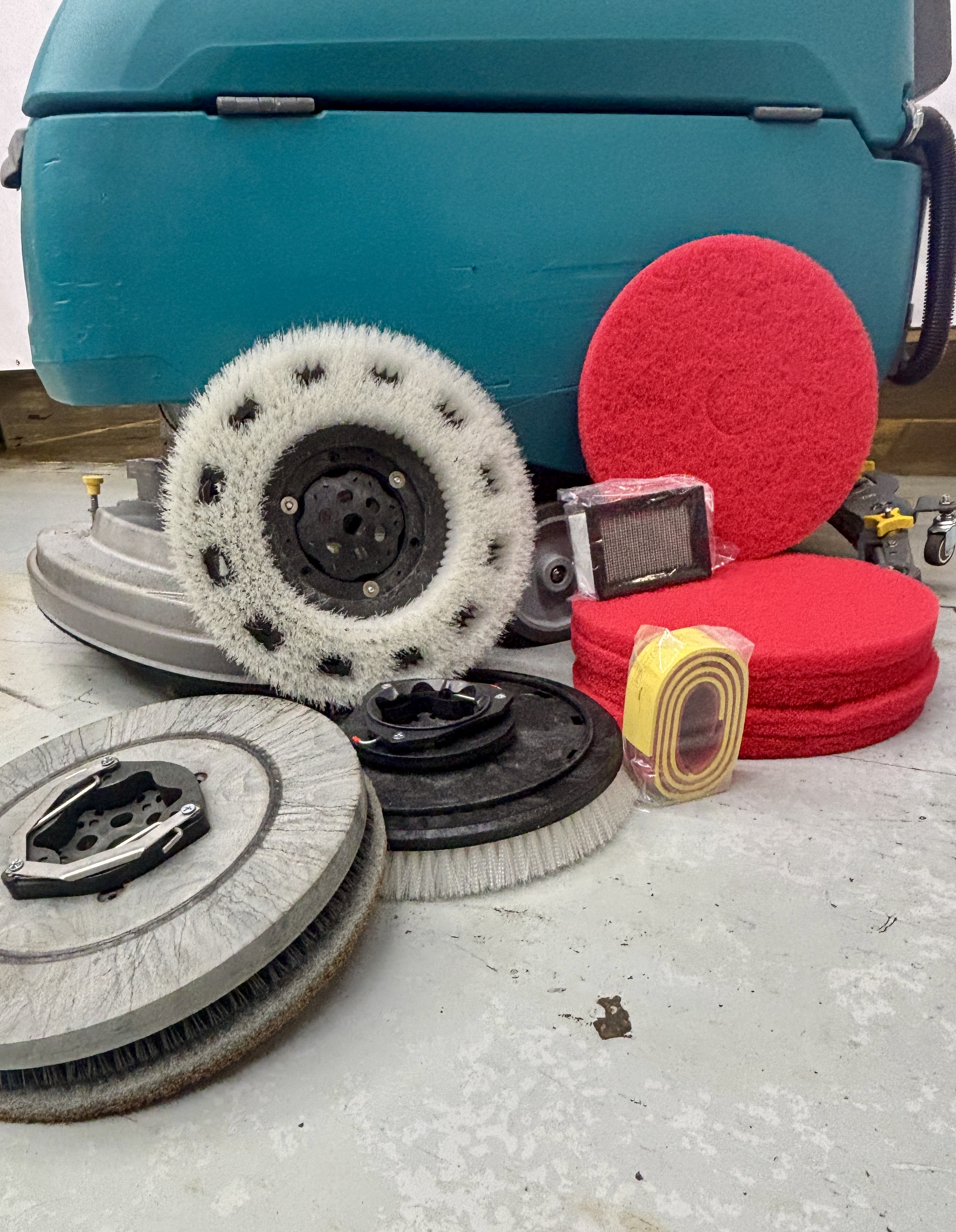 Powerkleen Brush and Pads