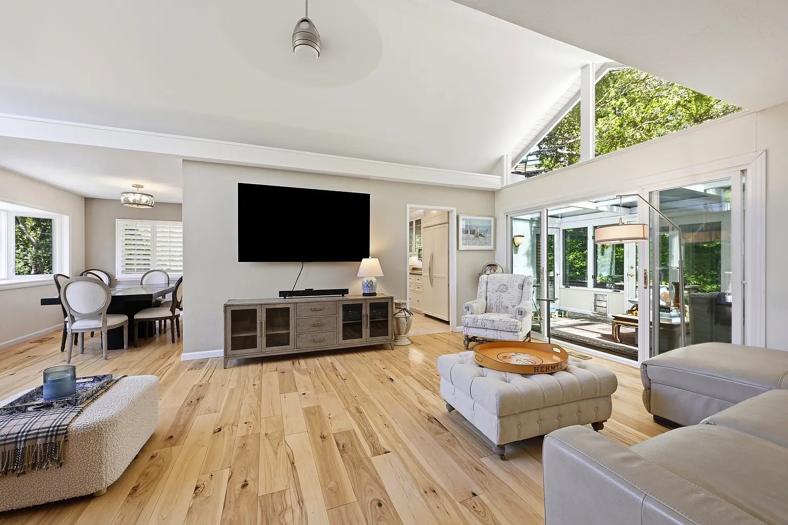 Interior finishing example