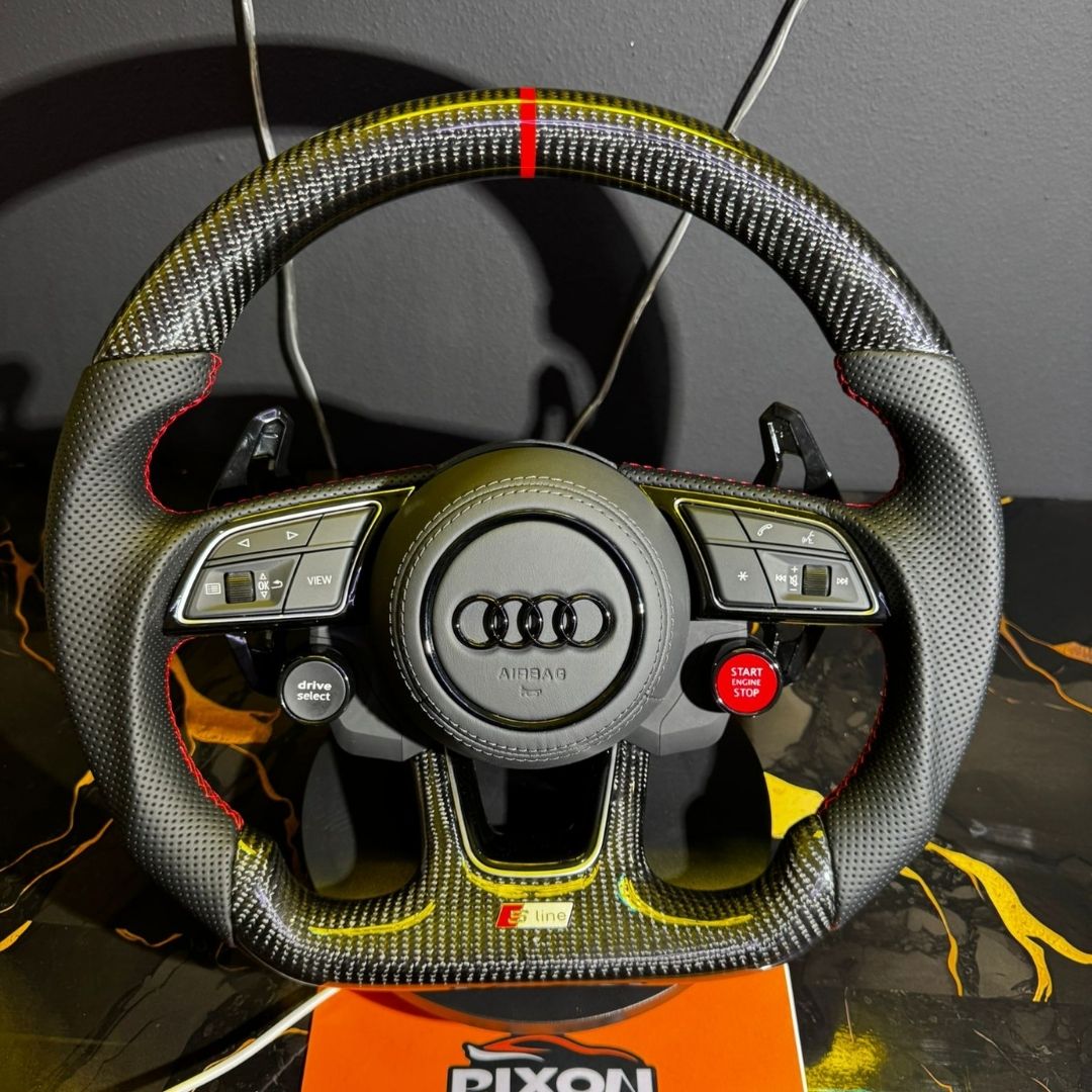 Volante personalizzato Pixon Car Detailing