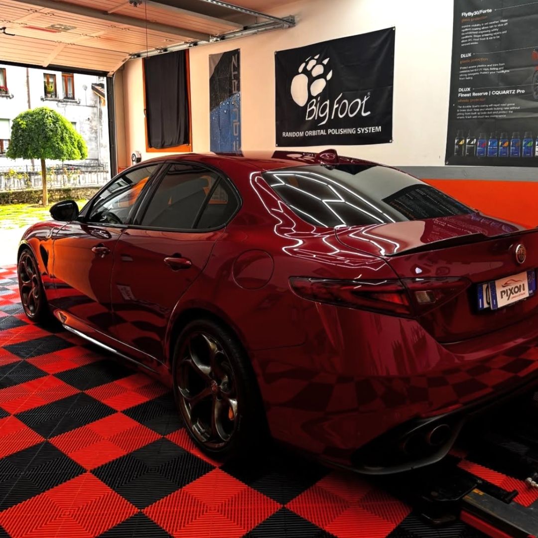 Giulia Quadrifoglio full detailing