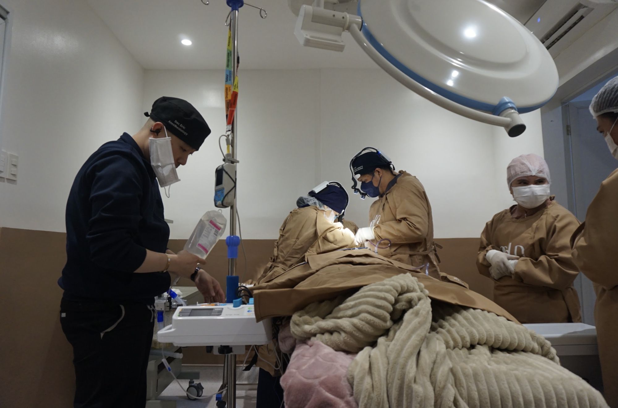 Surgical team during MOLD Manila’s inaugural rhinoplasty procedure.