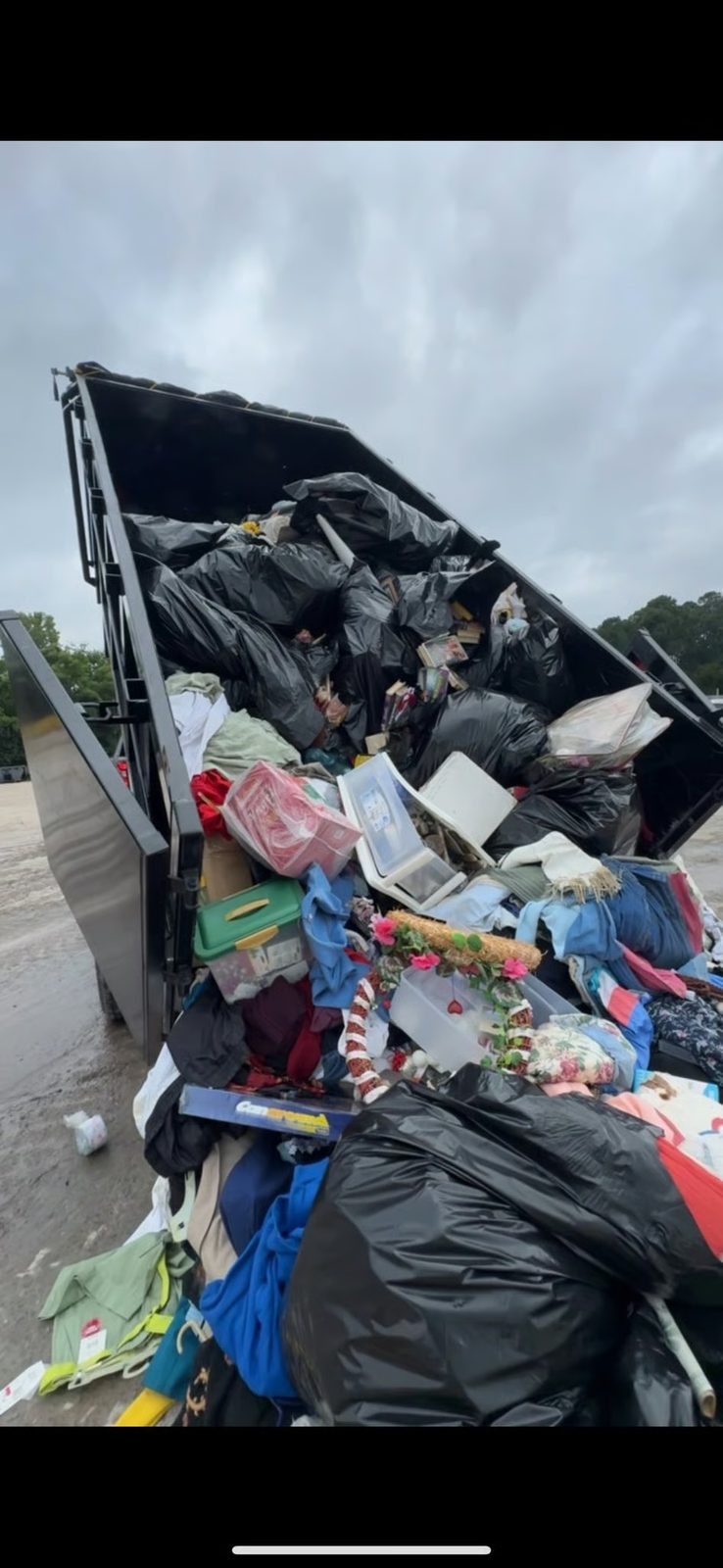 Loaded junk haul