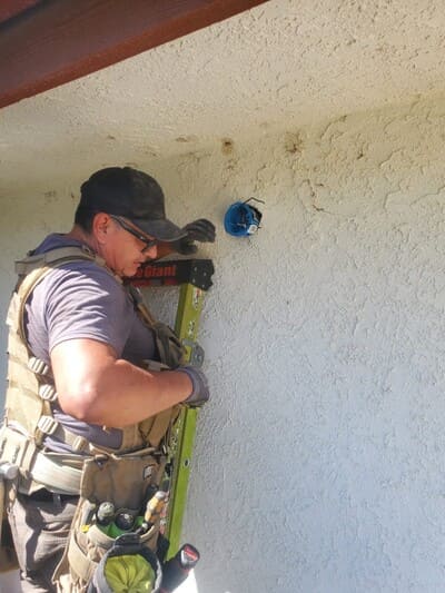 Panel installation in Thousand Oaks