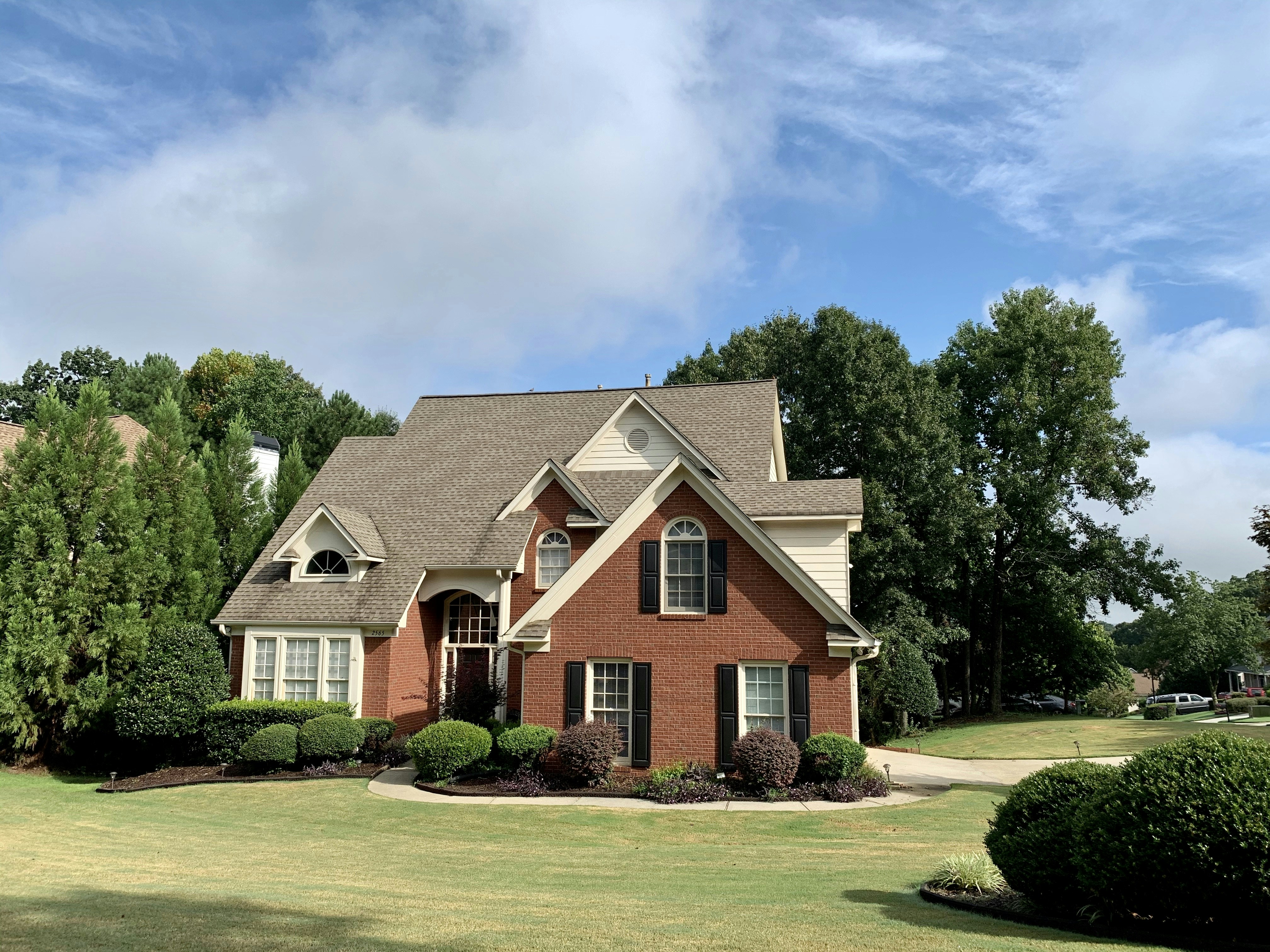 Current Real Estate Market Update: More Homes Are Available, but Buyers Are Still Taking Their Time