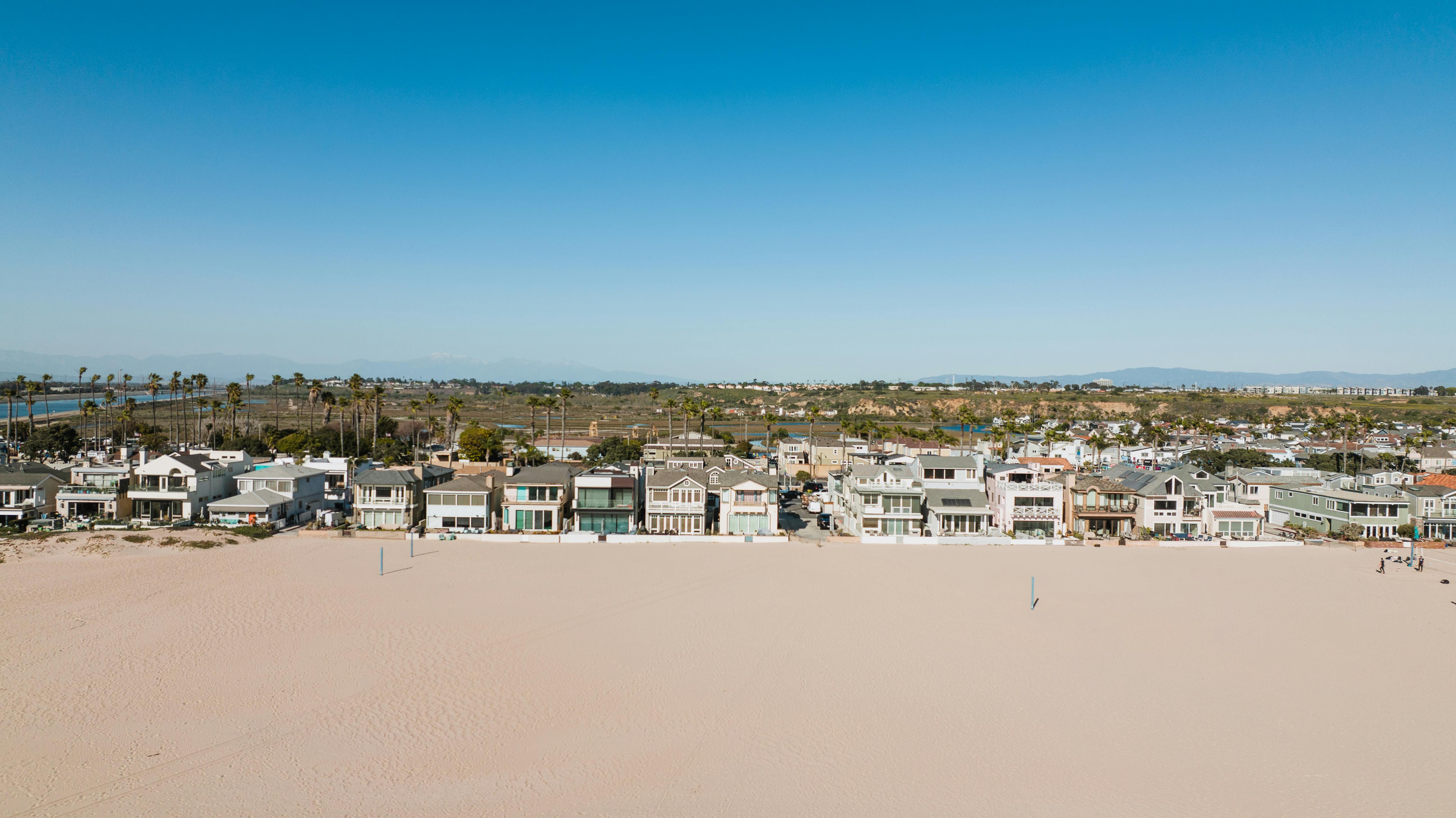 Newport Beach California luxury real estate