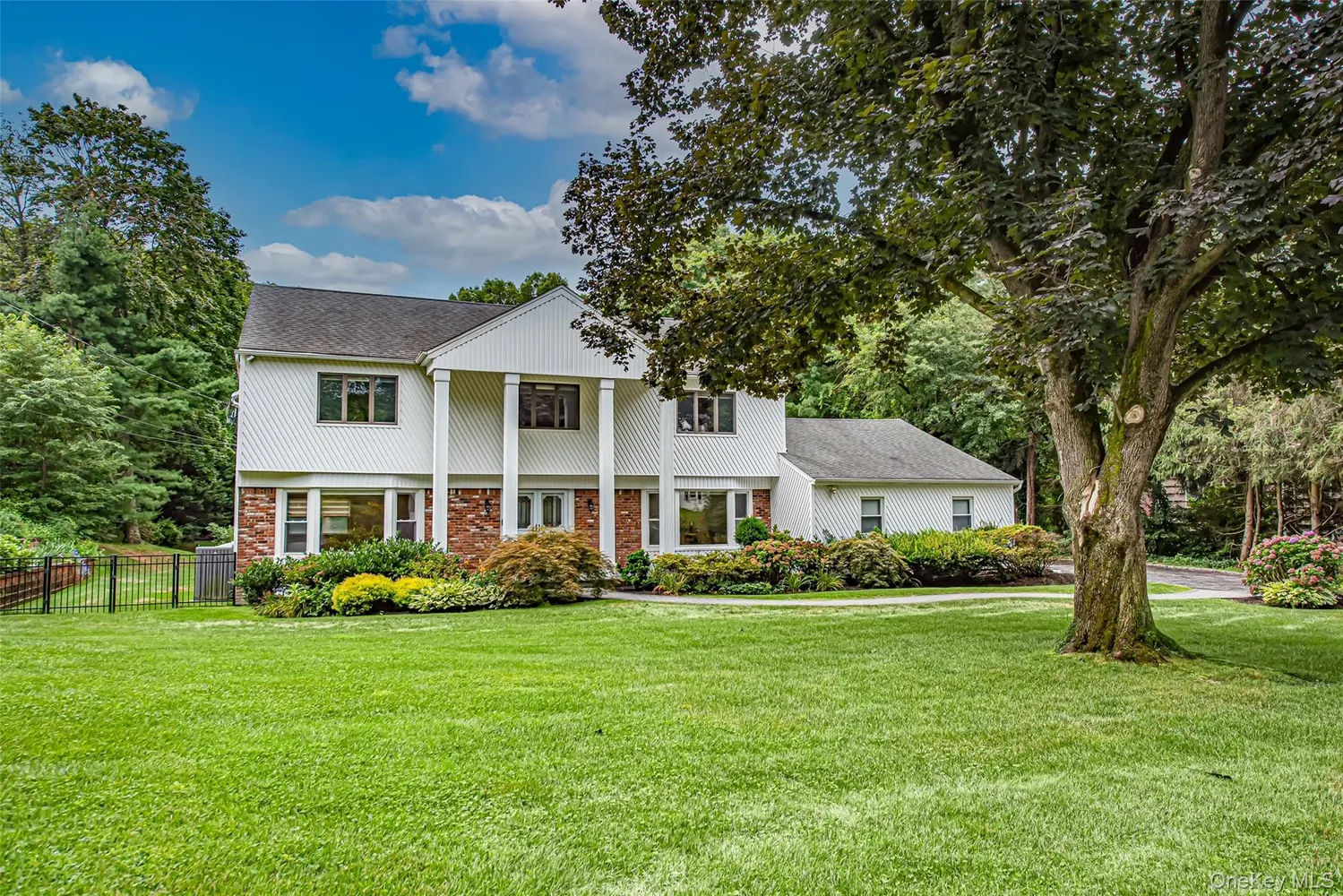 Home in Dix Hills, New York