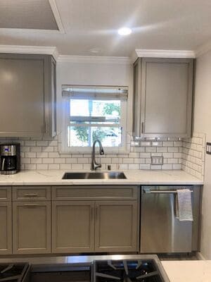 {{ custom_values.service_1 }} in {{custom_values.area_2})