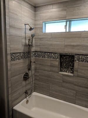 {{ custom_values.service_1 }} in {{custom_values.area_3})