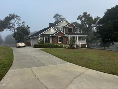 {{ custom_values.service_1 }} in {{custom_values.area_4})