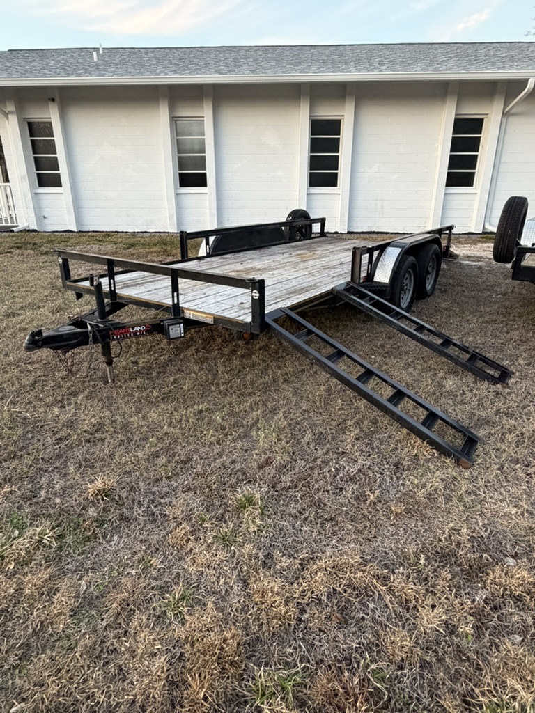 7 by 16 utility trailer for rent near Venice, FL